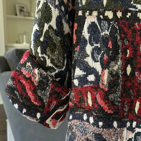 Zara Red and Black Patterned Coat - Picture 4 of 6